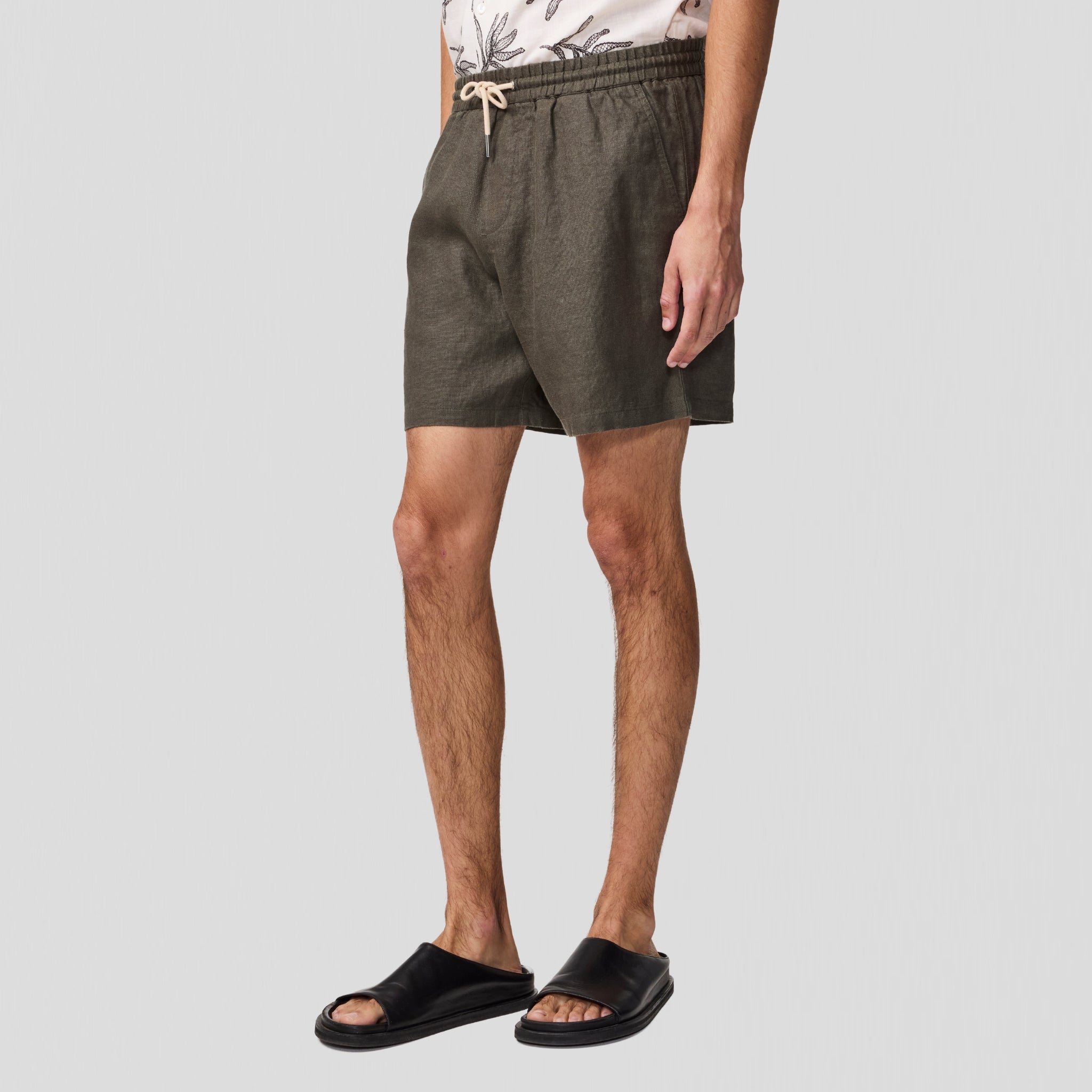 NN07 Gregor 1454 Shorts Croc Green