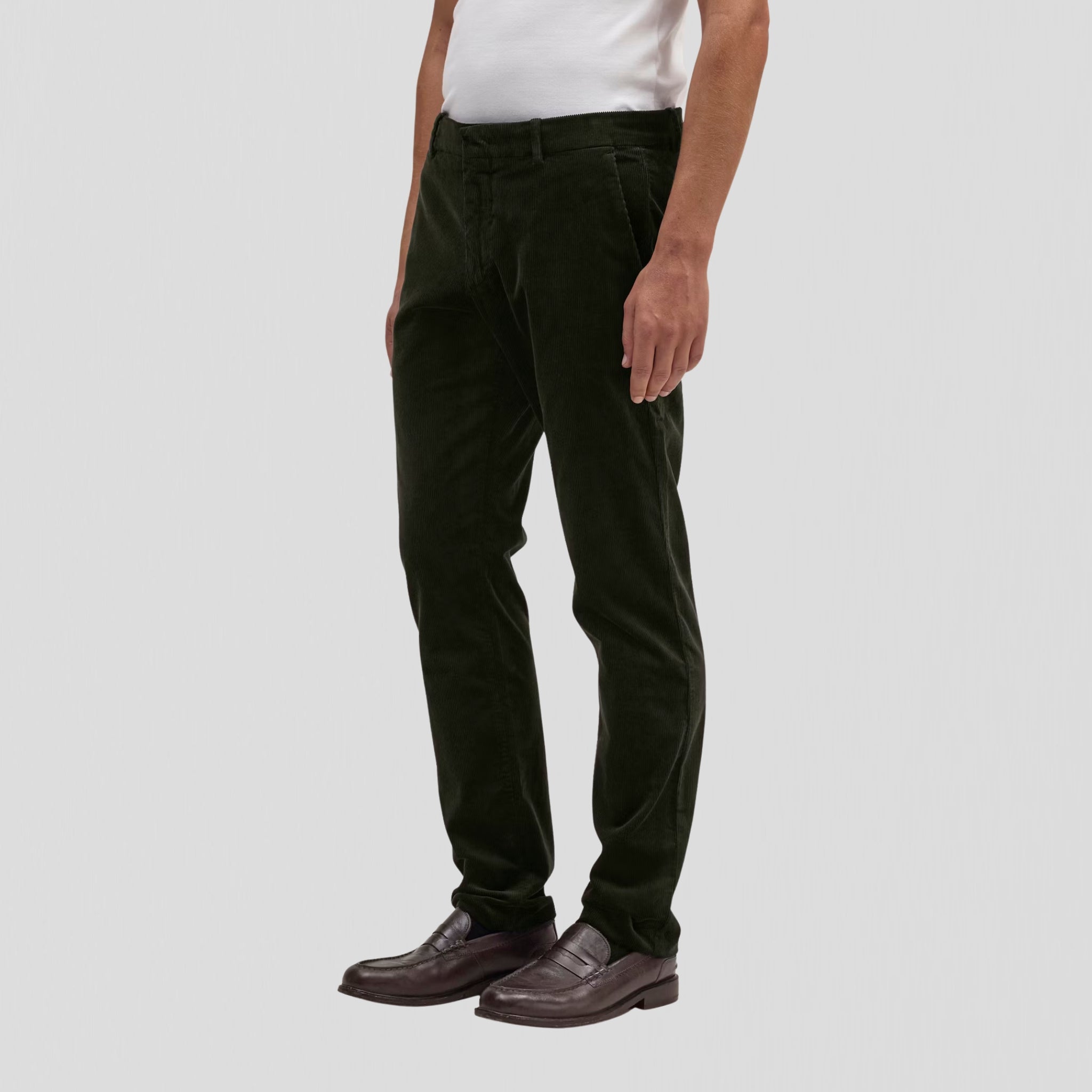 NN07 Theo 1917 Trousers Dark Army